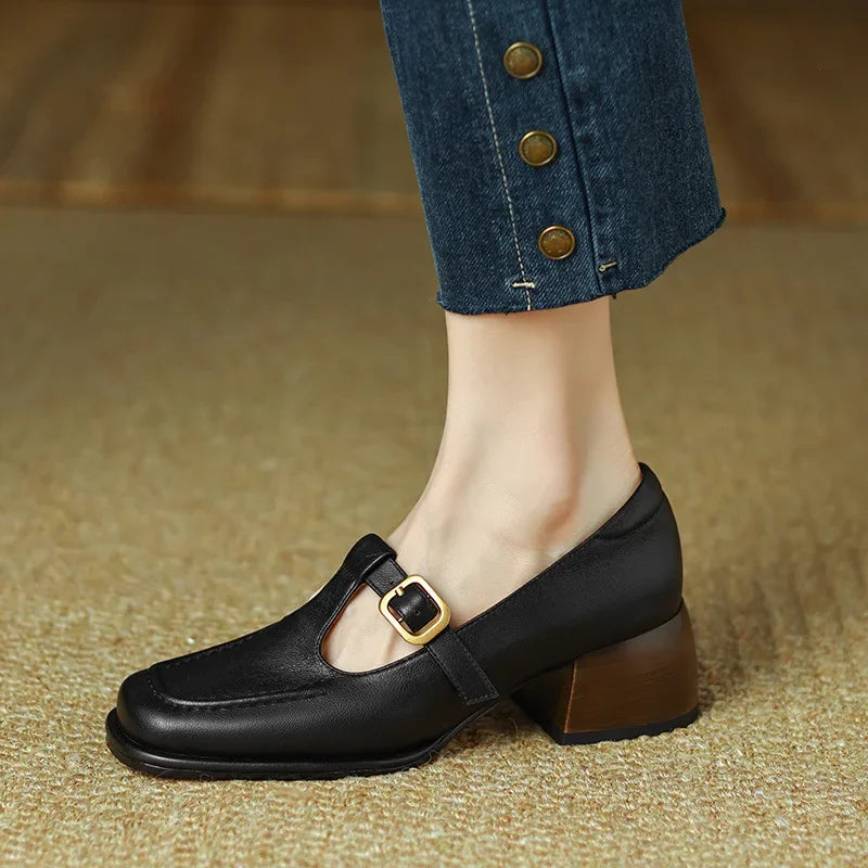 Selvana | Elegante T-Strap Schoenen