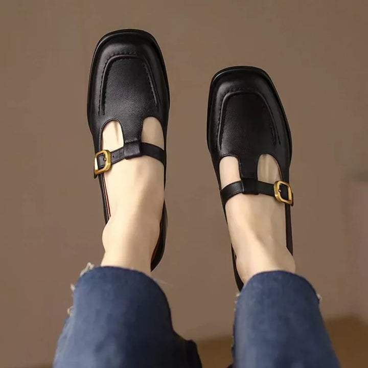 Selvana | Elegante T-Strap Schoenen