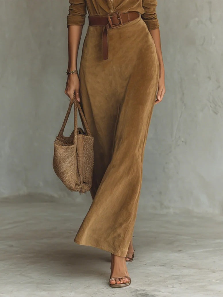 Juline™ | Suèdelook Maxi Dress with Lapels